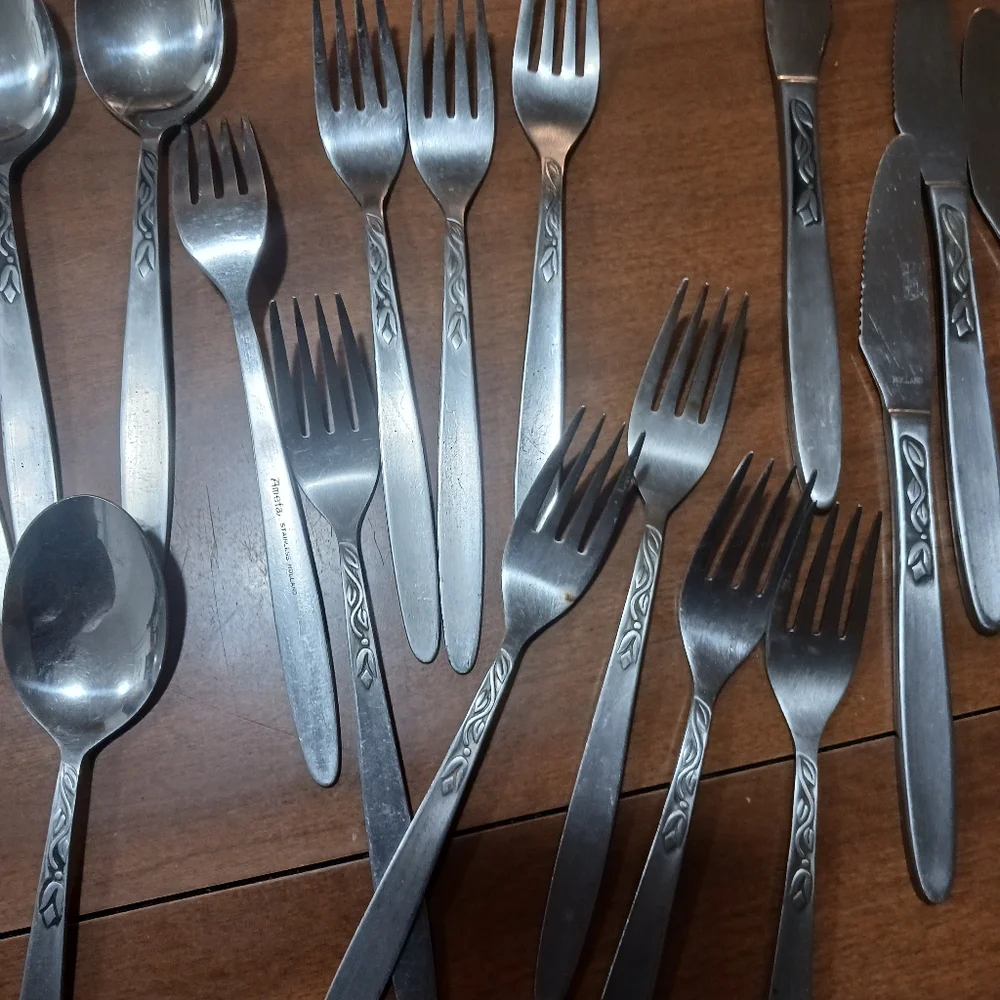 Lot Of 34 Amefa Flatware Holland Tulips Forks Knives Spoons